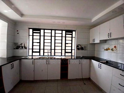 4bdrm Bungalow in Membley for sale - Image 10