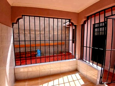 4bdrm Bungalow in Membley for sale - Image 9