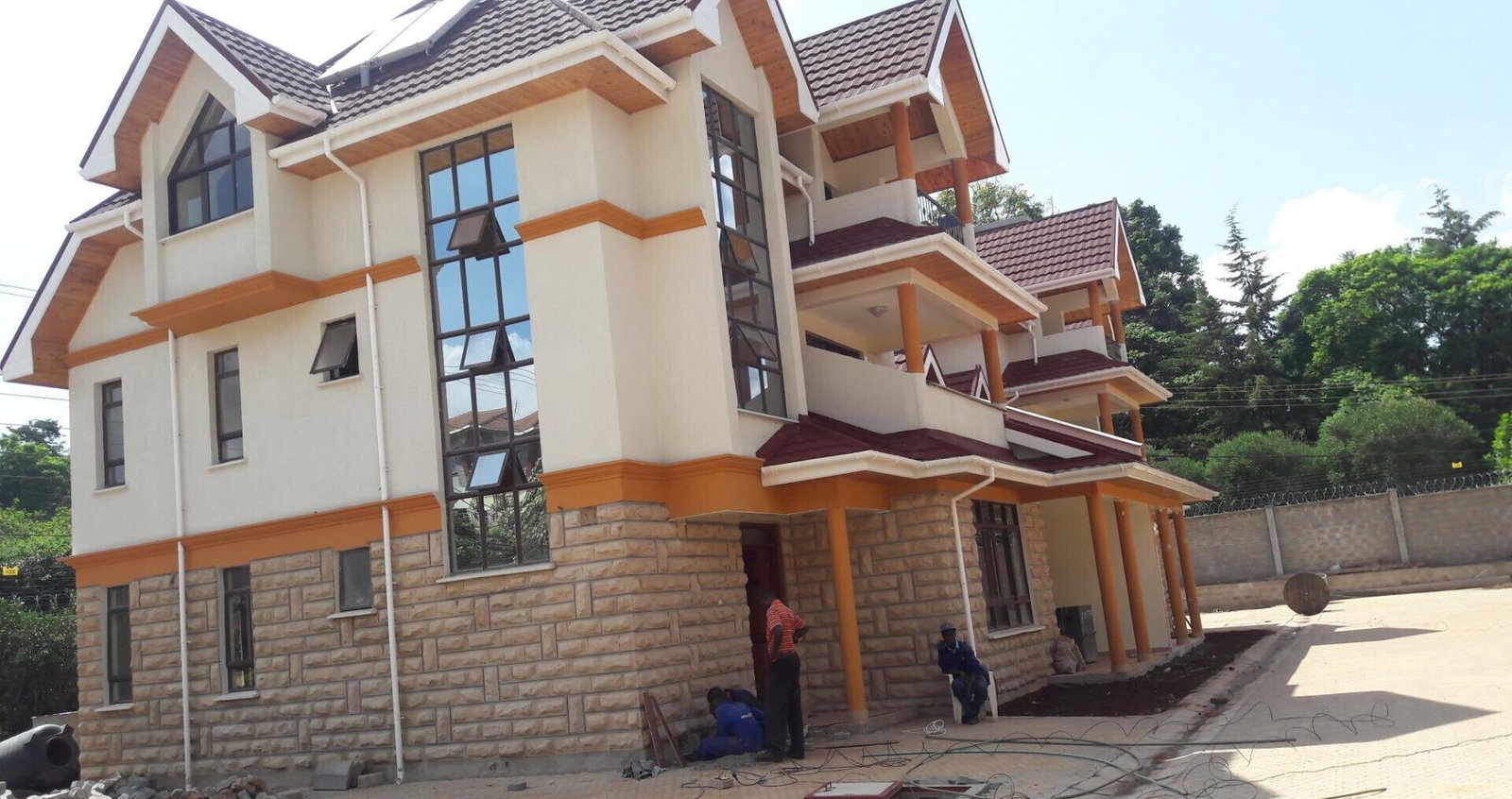5BR All-Ensuite Villa with Study & Solar - Kileleshwa