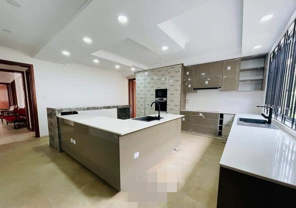 6-Ensuite Townhouse with Jacuzzi & Walk-In Closet - Lavington