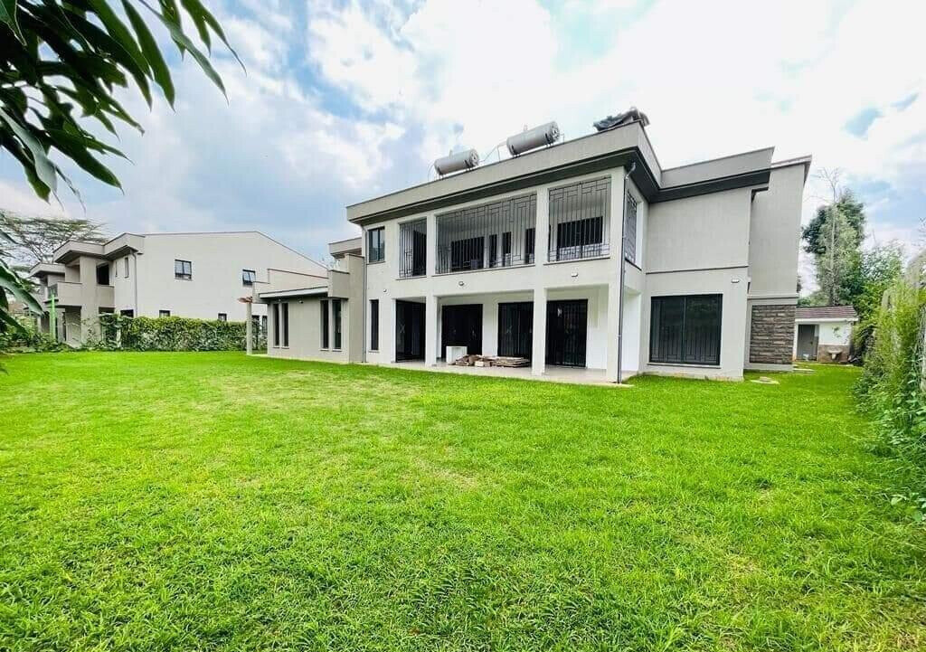 6-Ensuite Townhouse with Jacuzzi & Walk-In Closet - Lavington
