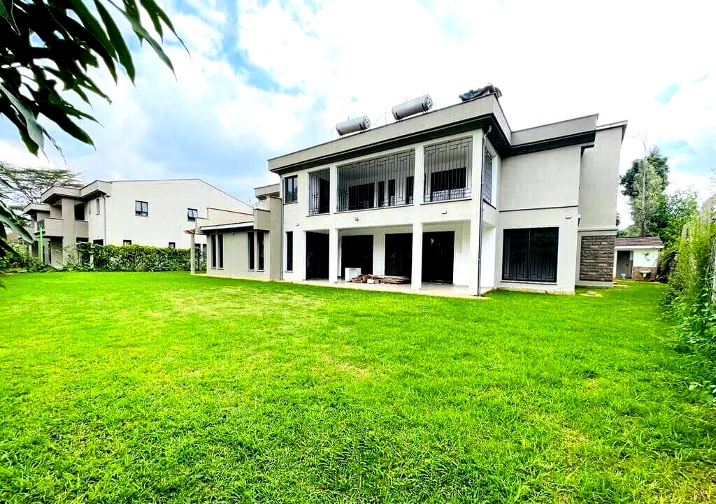 6-Ensuite Townhouse with Jacuzzi & Walk-In Closet - Lavington
