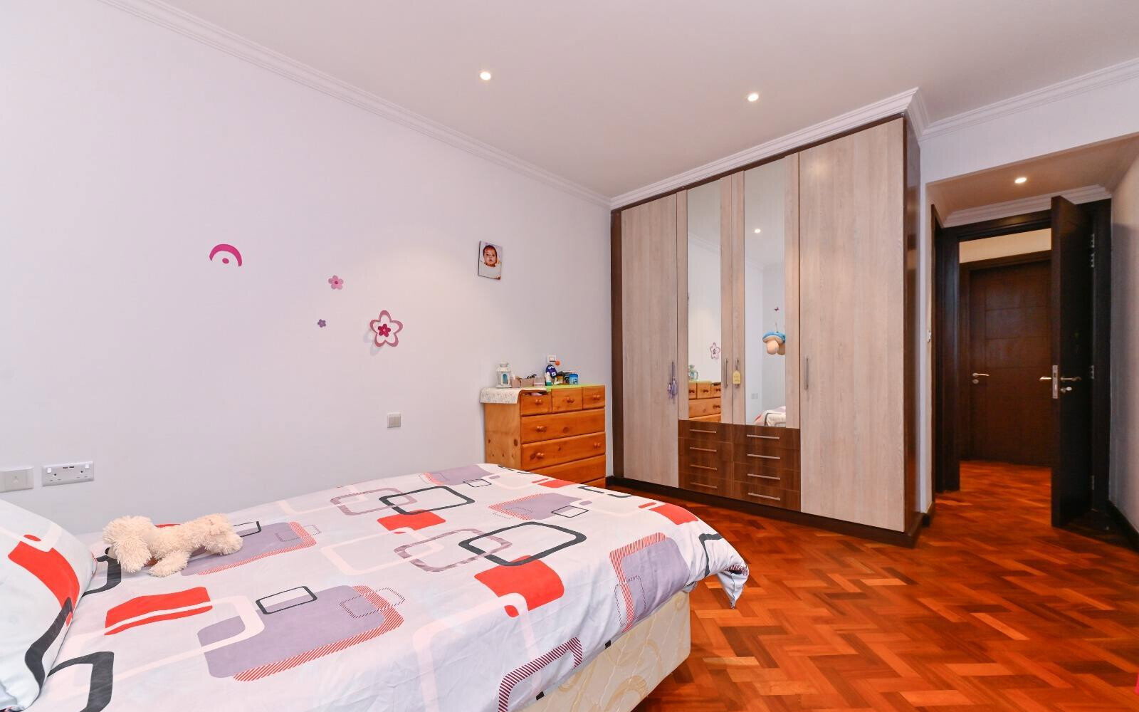 5-Ensuite Townhouse with Solar & Gym Room - Lavington
