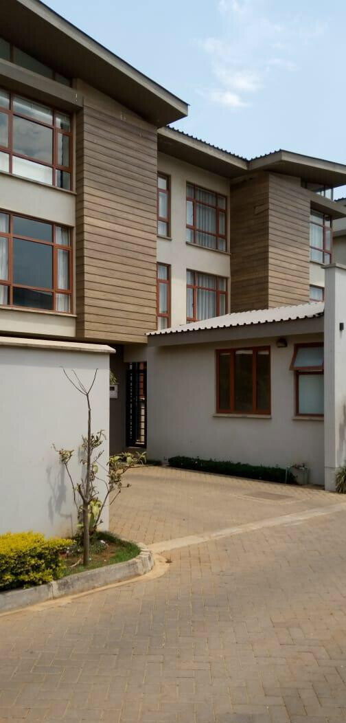 4BR All-Ensuite Townhouse with Staff Quarters & Pool – Langata