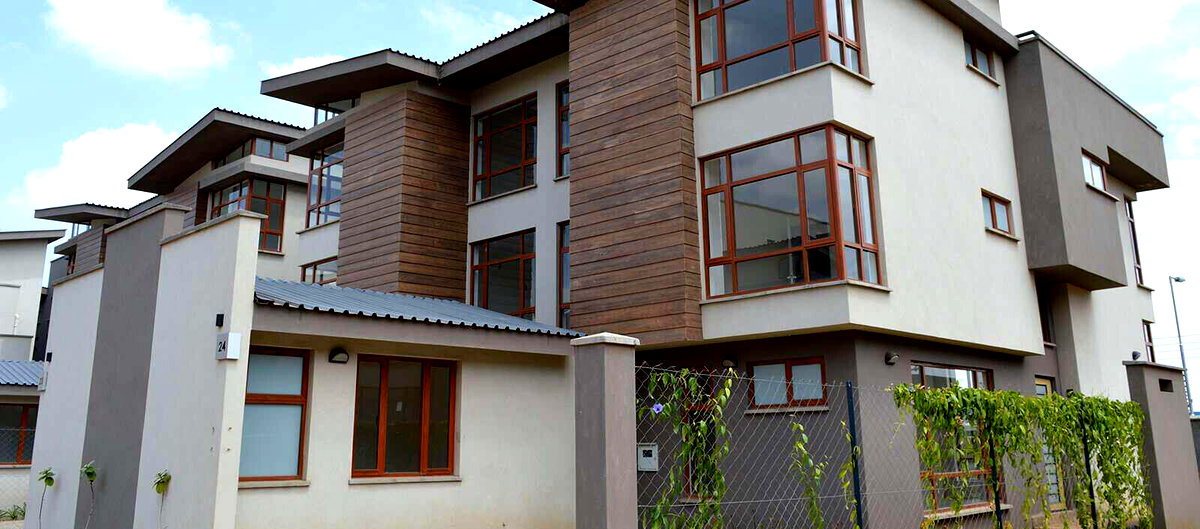 4BR All-Ensuite Townhouse with Staff Quarters & Pool – Langata