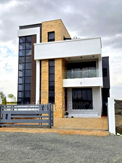 4bdrm Maisonette in Kamakis for sale - Image 13