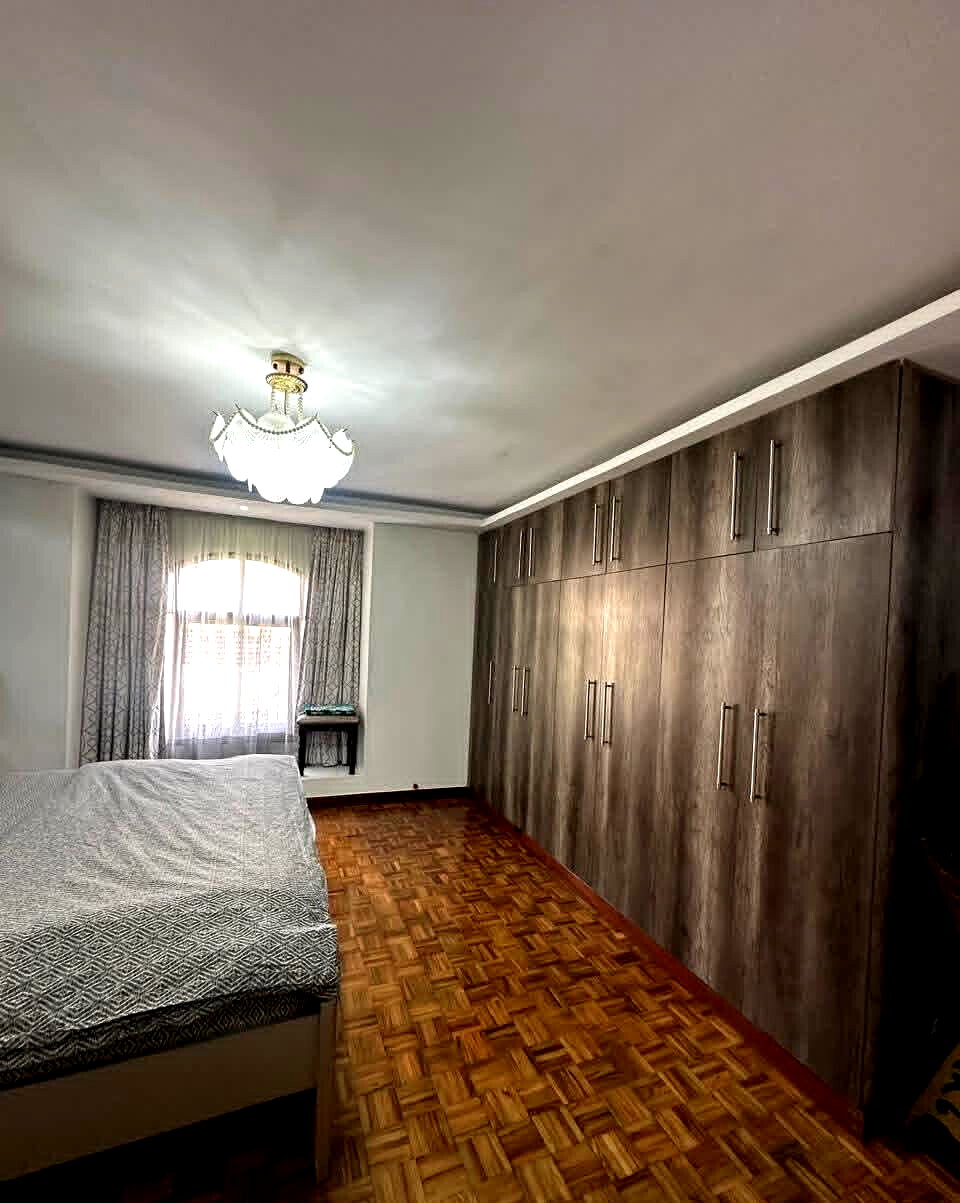 Newly Refurbished 4BR Maisonette with DSQ & Play Area - Kileleshwa