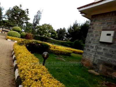 4bdrm Townhouse in Hardy for Rent - Image 2