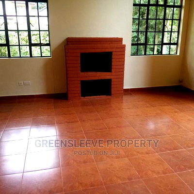4bdrm Townhouse in Hardy for Rent - Image 2