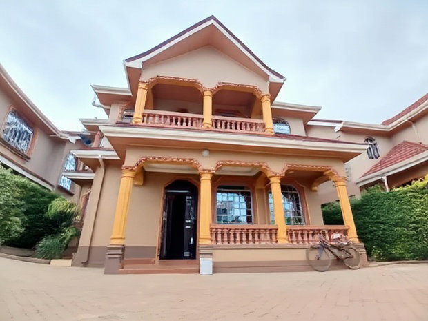 4bdrm Maisonette in Kenyatta Road for rent