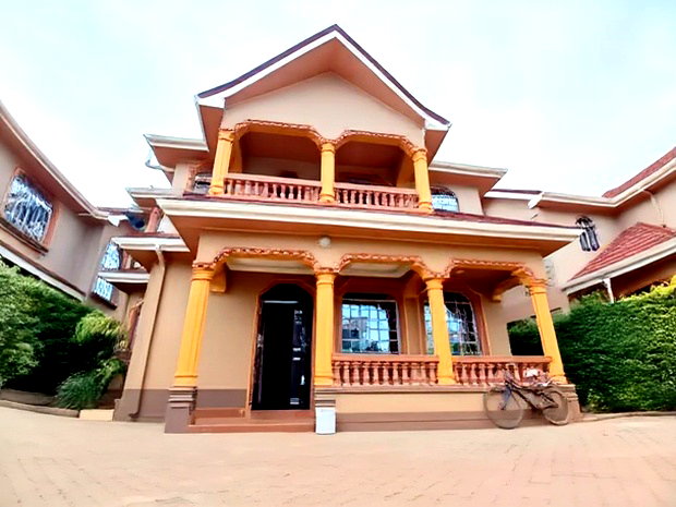 4bdrm Maisonette in Kenyatta Road for rent