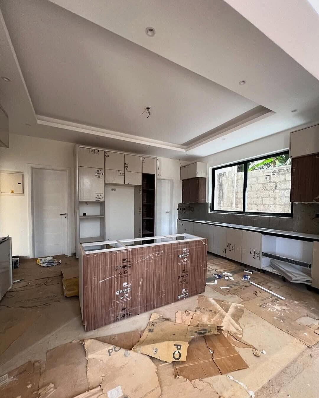 4-Ensuite Townhouse with Private Pool & DSQ - Lavington