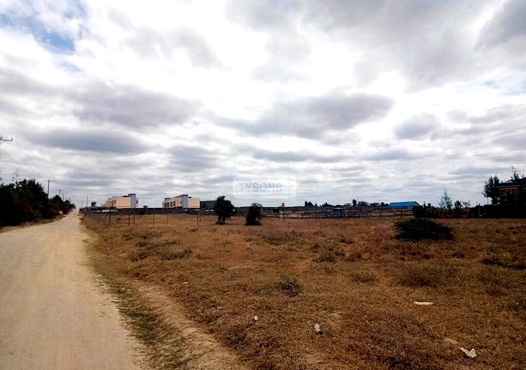 50x100 Plot at KSh 2.3M