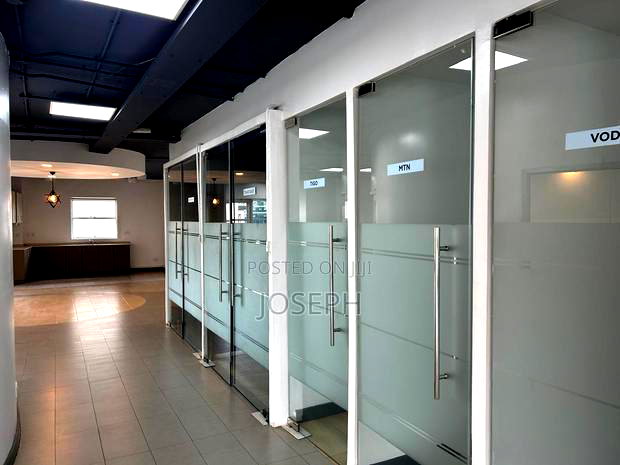 Office Space to Let in Westland's