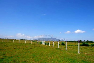 View of Lake Naivasha on a Plot of Land in Naivasha - Image 3