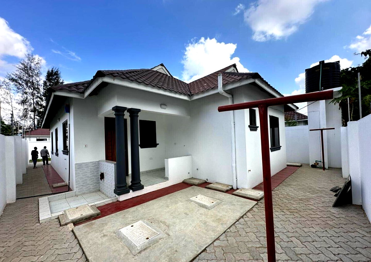 Newly Built 3BR Bungalow for Rent