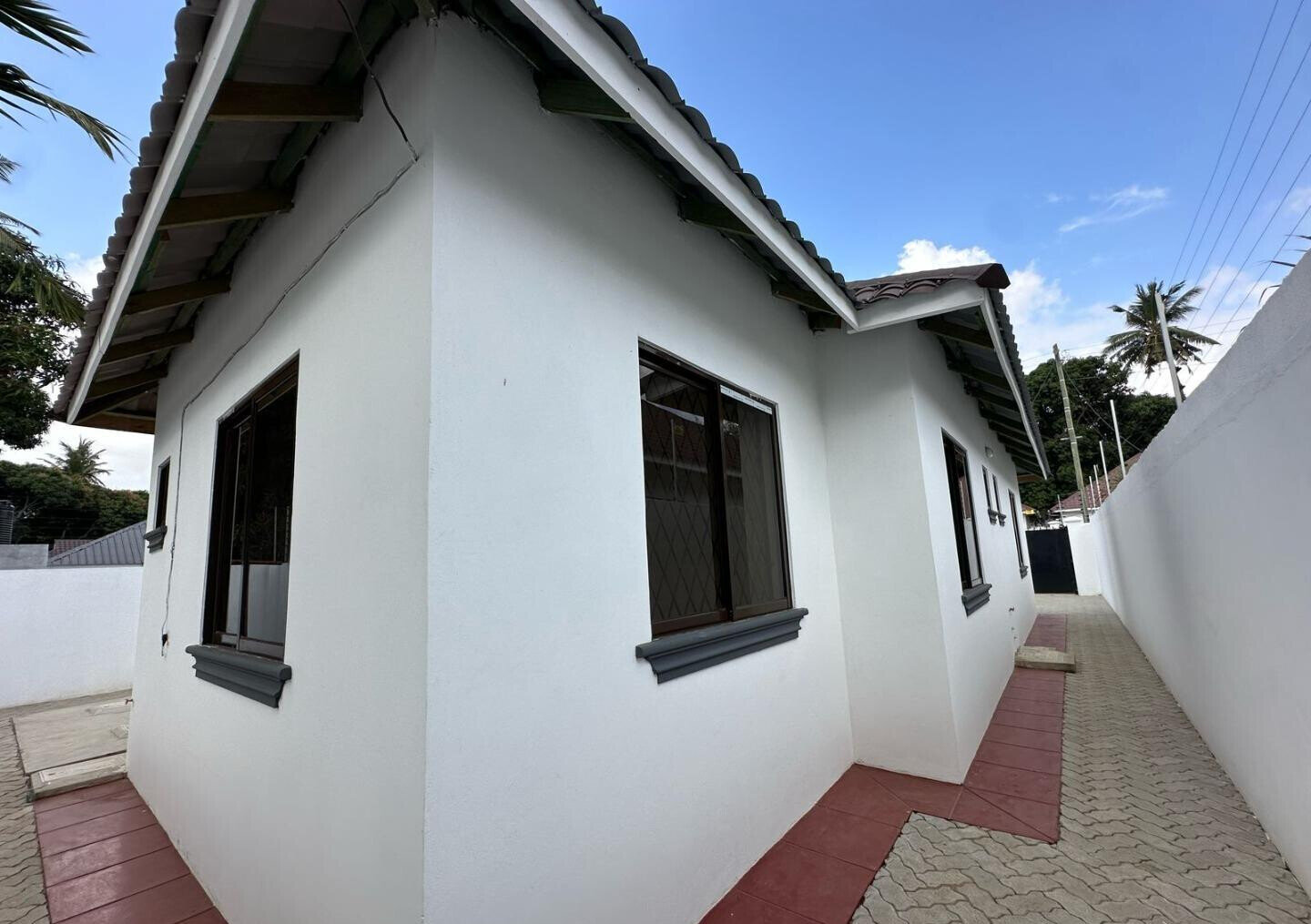 Newly Built 3BR Bungalow for Rent