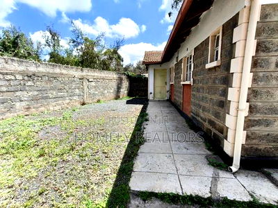 3bdrm Bungalow in Vet Gated Estate, Ngong for sale - Image 2