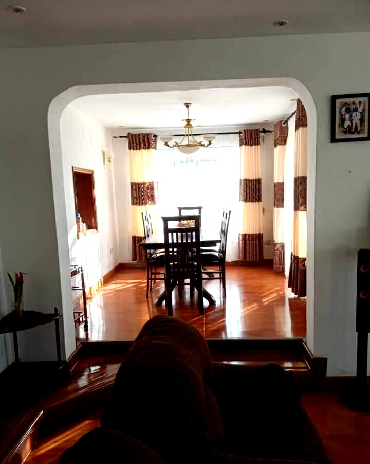 4-Ensuite Standalone Townhouse with All Ensuite Rooms – Karen