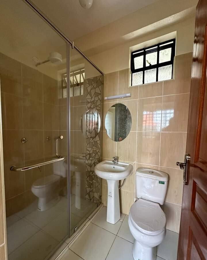 4BR All-Ensuite Villa with Fireplace & Private Gate - Ngong