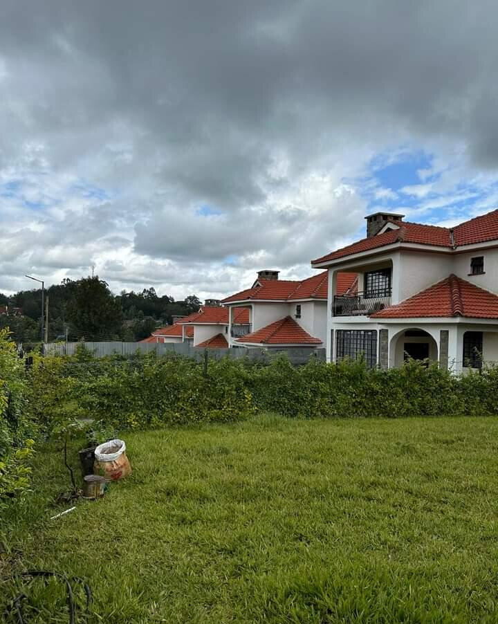 4BR All-Ensuite Villa with Fireplace & Private Gate - Ngong