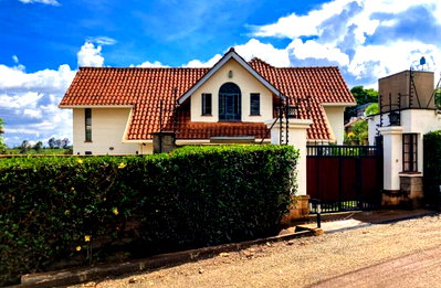 0.16 Acre 4BR Garden Home
