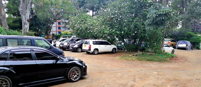 0.9 Acre Plot in Parklands