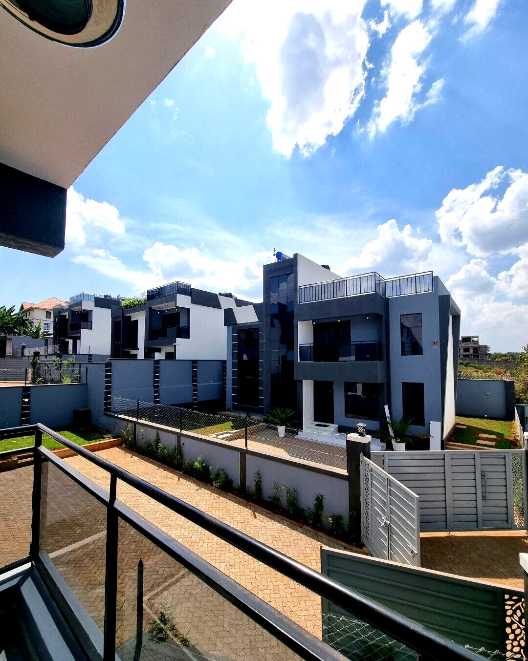4BR Gated Townhouse with Gym & Borehole - Ruiru