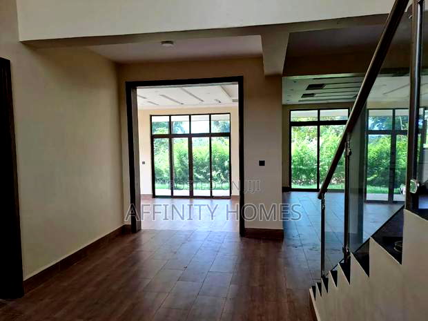 4bdrm House in Migaa Golf Estate, Riabai for sale