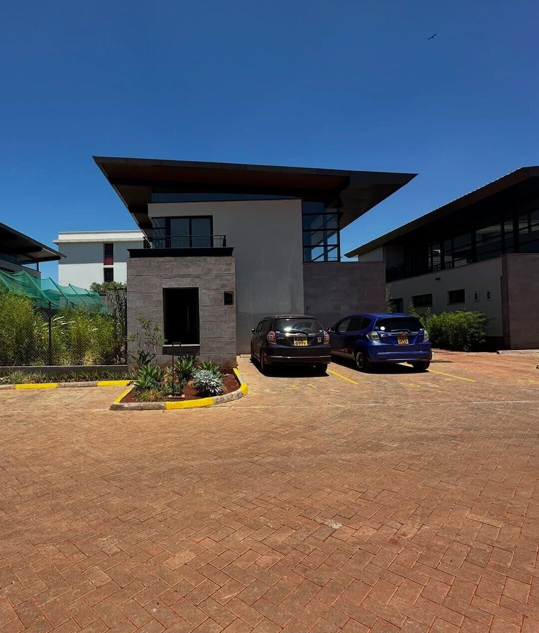 4BR Mansionette with Open-Plan Living - Runda