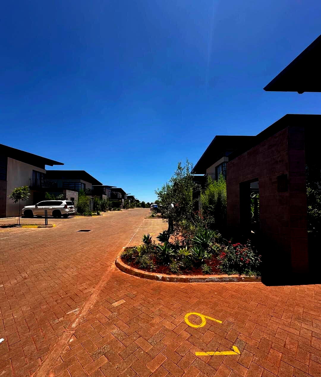 4BR Mansionette with Open-Plan Living - Runda