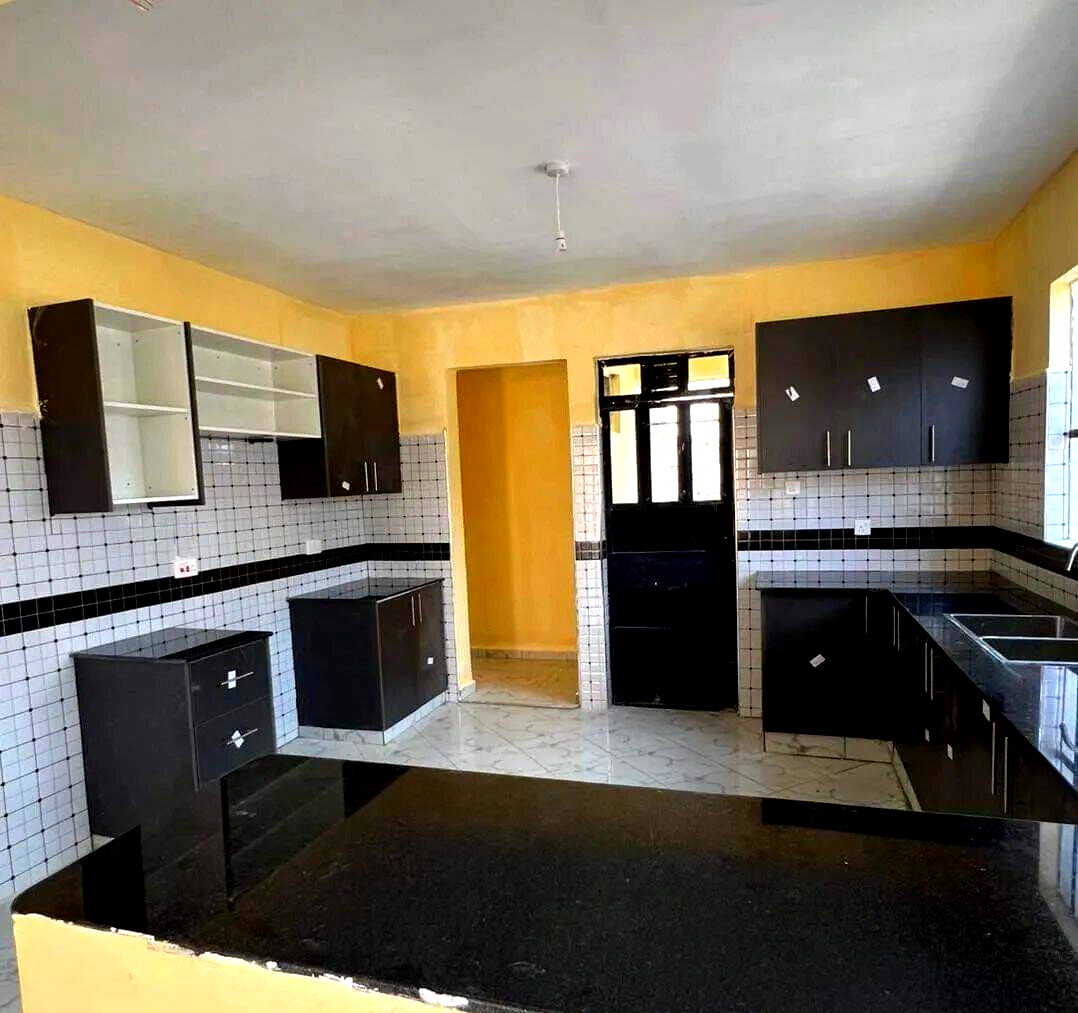 3BR All-Ensuite Bungalow with Garden - Kitengela