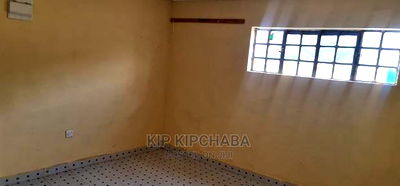 1bdrm Bedsitter in Kimumu for rent - Image 4