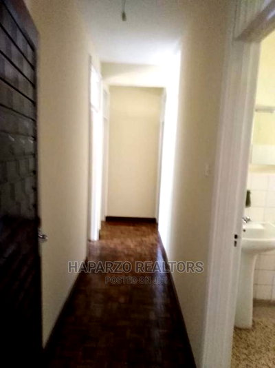 To Let: 3bedroom Commercial Apartment - Image 2