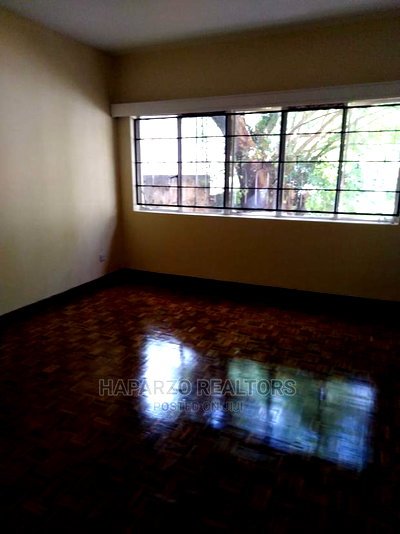 To Let: 3bedroom Commercial Apartment - Image 7