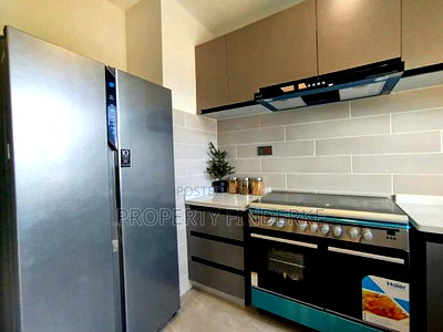 2bdrm Apartment in Gateway Mall Area for sale - Image 2