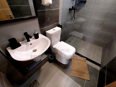 2bdrm Apartment in Gateway Mall Area for sale - Image 5