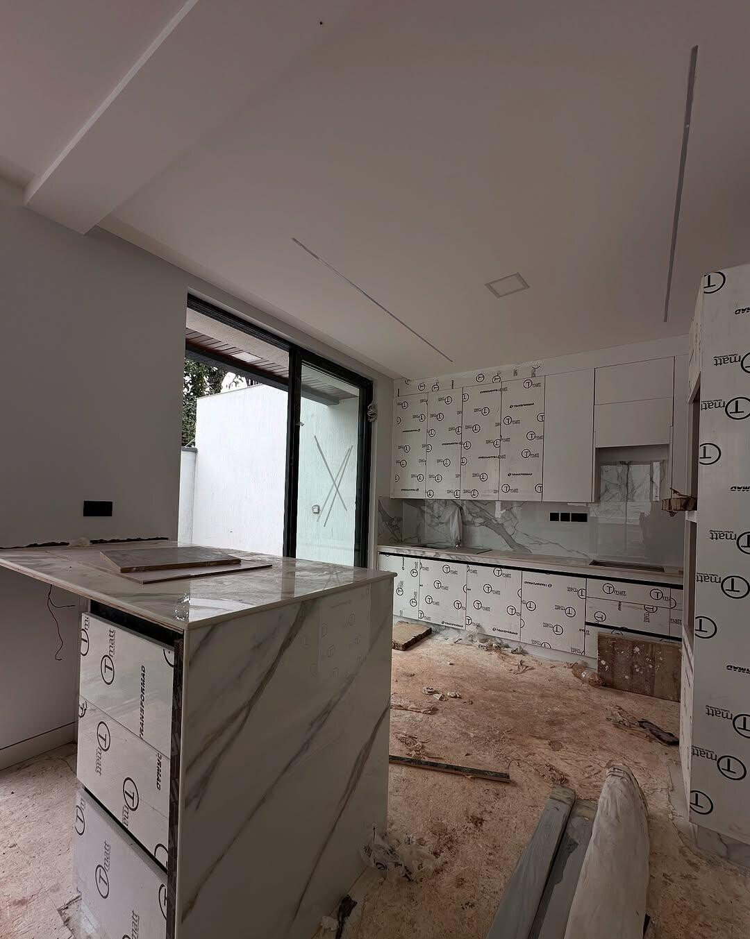 New 5-Bed Villa with Elevator & Backup Generator - Lavington