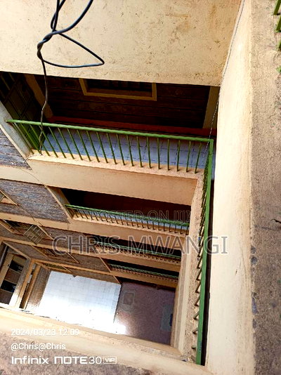 2bdrm Block of Flats in Season Estate for sale - Image 15