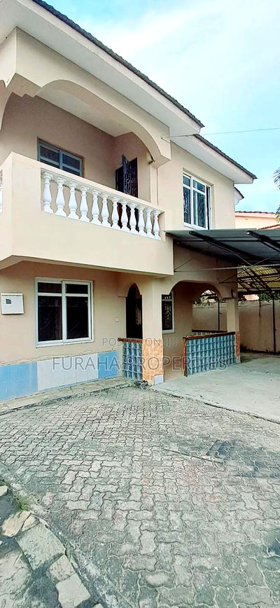 3bdrm Maisonette in Bombolulu for sale - Image 4
