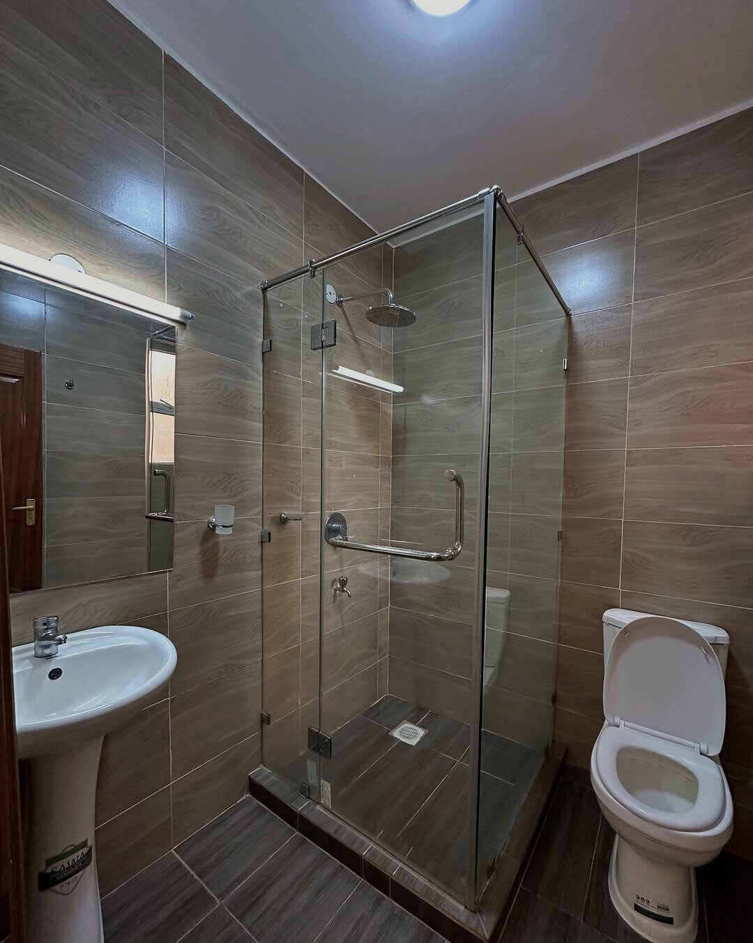 4BR Townhouse with Rooftop Terrace & Staff Quarters - Syokimau