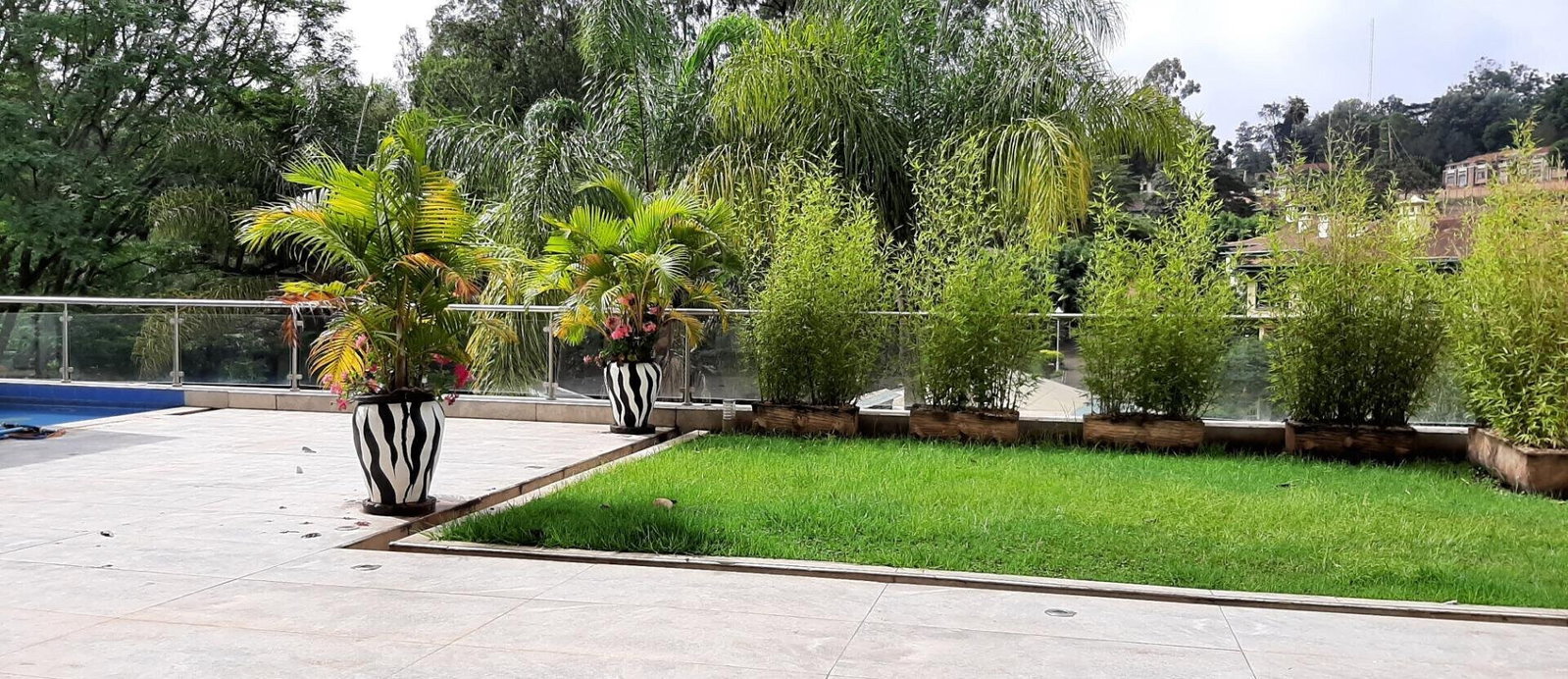 5-Ensuite Townhouse with Private Pool & UN Security Standards - Spring Valley