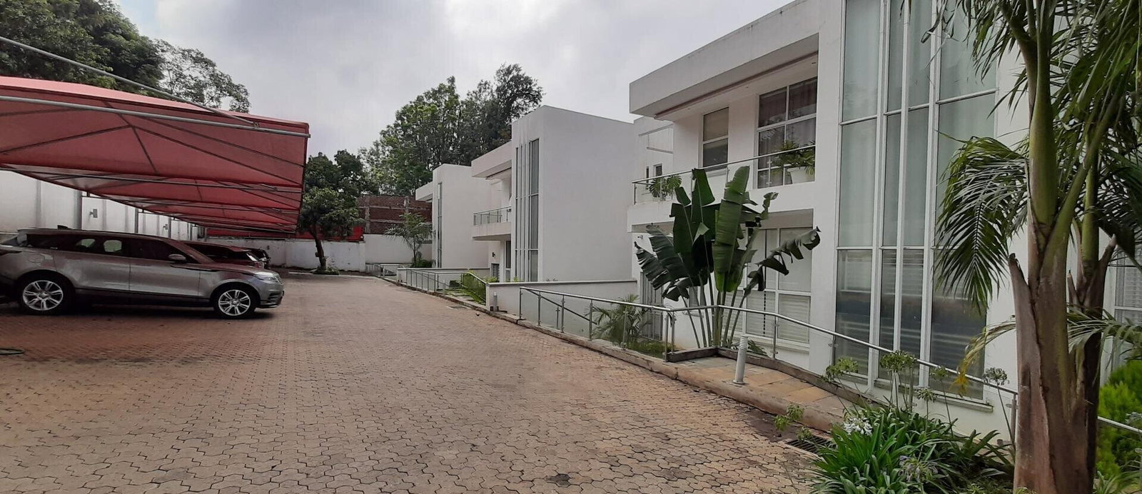 5-Ensuite Townhouse with Private Pool & UN Security Standards - Spring Valley