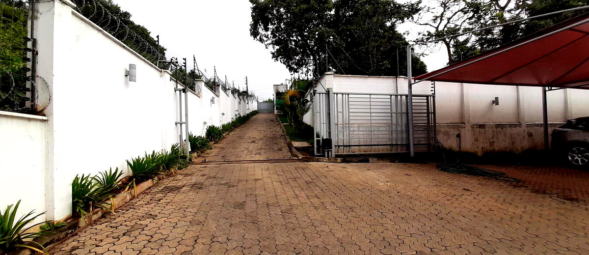 5-Ensuite Townhouse with Private Pool & UN Security Standards - Spring Valley