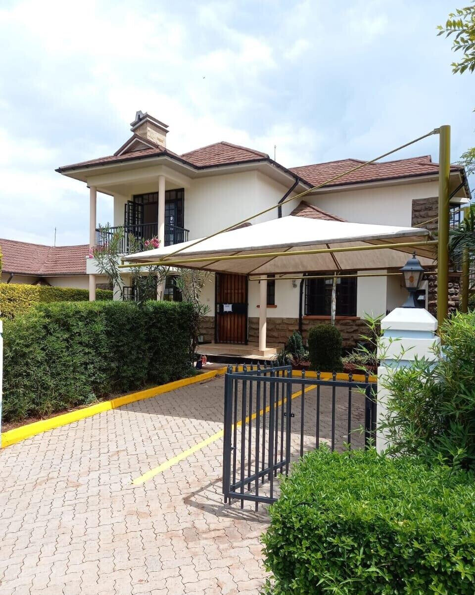 4-Ensuite Townhouse with DSQ & Private Garden - Loresho