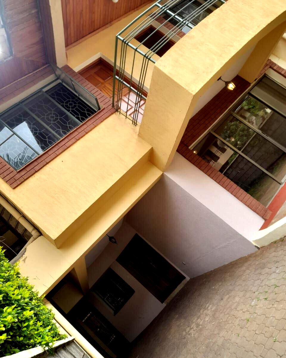 5-Ensuite Townhouse with Pool in Gated Community - Lavington