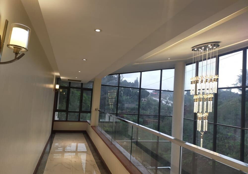 5BR Smart Villa with Cinema, Gym & Plunge Pool - Lower Kabete