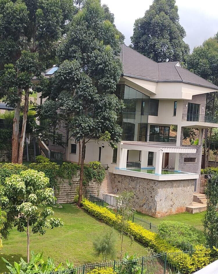 5BR Smart Villa with Cinema, Gym & Plunge Pool - Lower Kabete