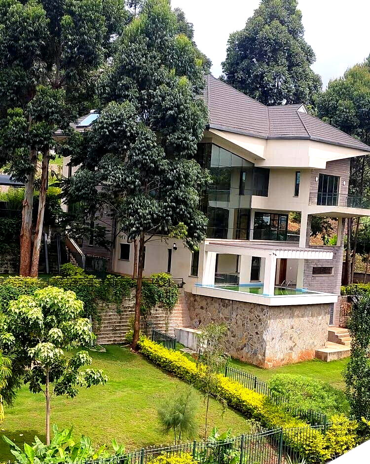 5BR Smart Villa with Cinema, Gym & Plunge Pool - Lower Kabete