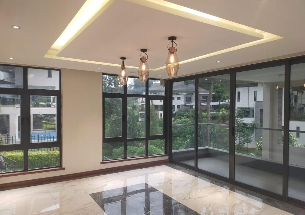 5BR Smart Villa with Cinema, Gym & Plunge Pool - Lower Kabete